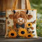 Gesteppte Tasche – Schottisches Hochlandrind und Sonnenblumen